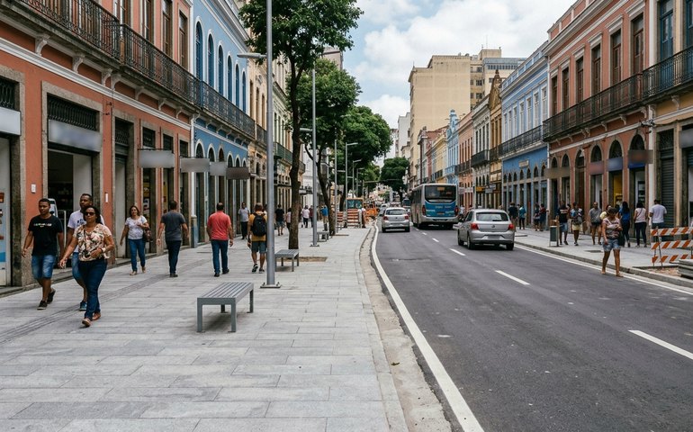 Rua da Carioca começa a tomar forma da Rua da Cerveja: calçadas mais largas e pistas mais estreitas para o trânsito
