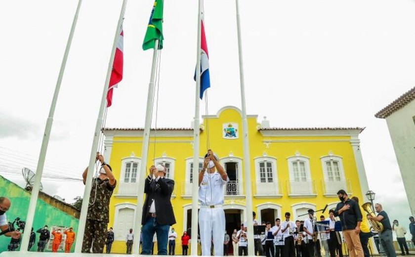 Prefeitura de Penedo divulga programação da Semana da Pátria