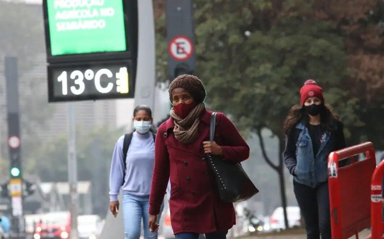 Um ano após enchentes, região Sul voltará a ter risco de temporais, durante 'onda polar'