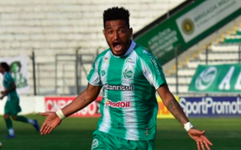 Juventude vence a Ponte Preta de virada e sobe para o terceiro lugar na Série B