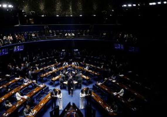 Senado aprova texto-base de projeto que prevê o fim da “saidinha” de presos em feriados
