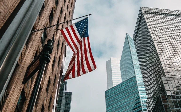 Investimentos brasileiros nos EUA crescem 52,3% e consolidam internacionalização de patrimônio