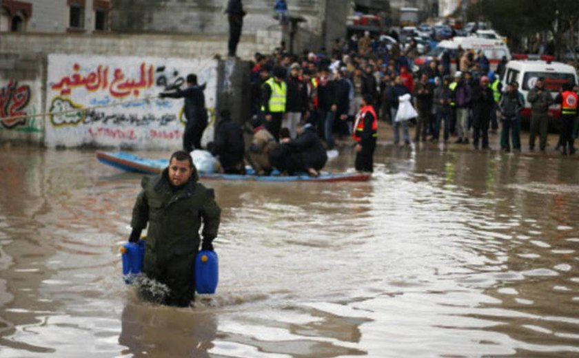 Chuva agrava situação em Gaza