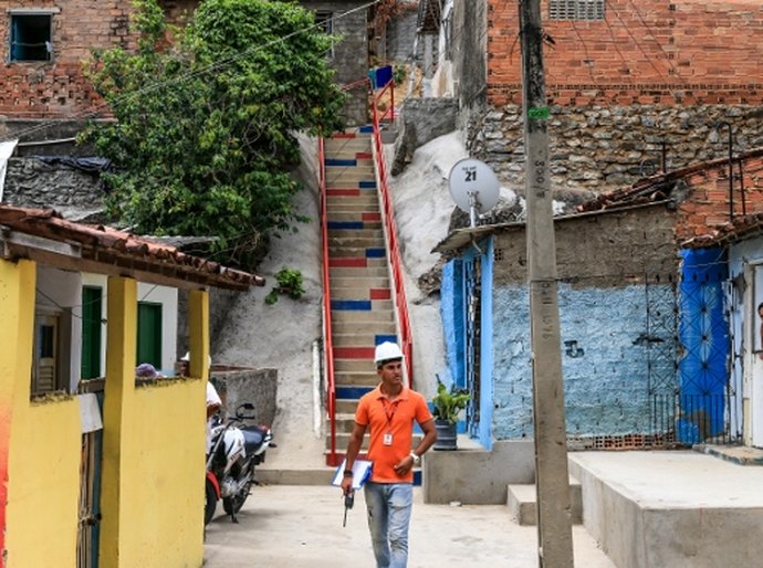 Governo entrega obras de mobilidade na Grota do Aterro, quinta (22)