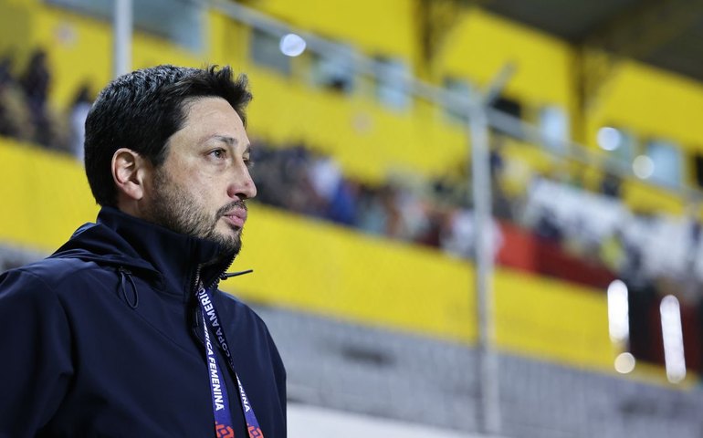 Adaptação à altitude refletirá no desempenho da seleção, diz Elias