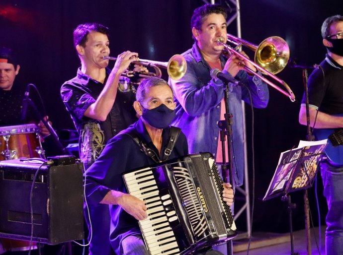 Primeira noite do Festival de Inverno de Palmeira teve show de Osman Araújo; neste sábado (7) é a vez de Auvanildo