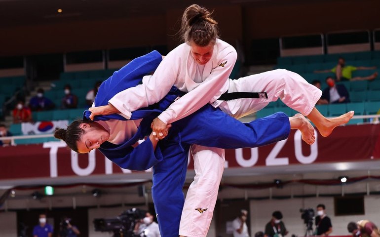 Brasil cai na estreia por equipes, mas fica em 2º no geral no Mundial de Judô