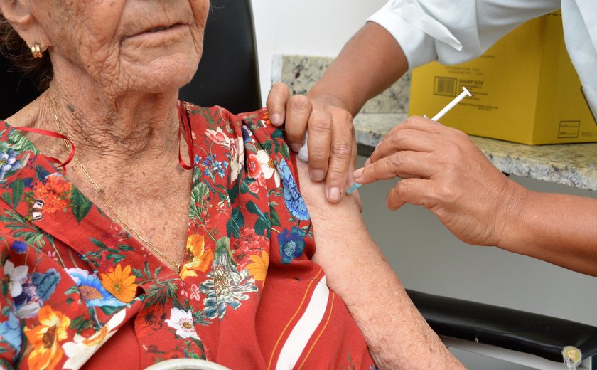 Baixa adesão à vacinação contra influenza em Alagoas