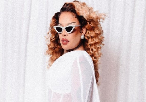 The Town: Gloria Groove faz história com irresistível sequência dançante