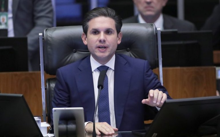 Motta afirma que aprovação de projeto antifacção representa resposta firme ao crime organizado