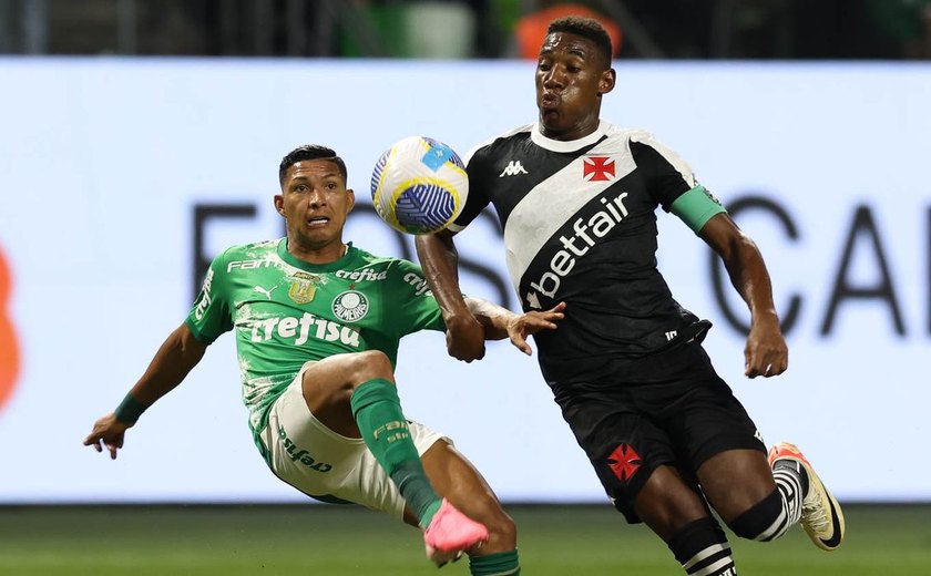 Palmeiras e Vasco jogam no Mané Garrincha com transmissão da Nacional