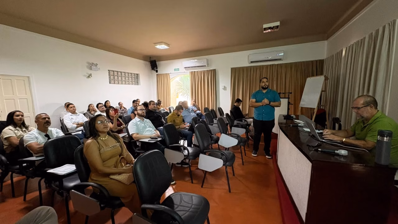 Prefeitura de Penedo realiza treinamento sobre Pré-ITBI com cartórios, corretores, advogados e OAB