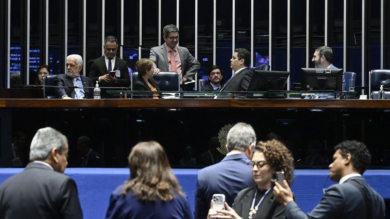 Senado aprova MP da renovação automática da CNH para bons condutores