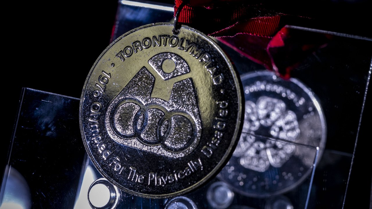 Familiares celebram legado da primeira medalha paralímpica do Brasil