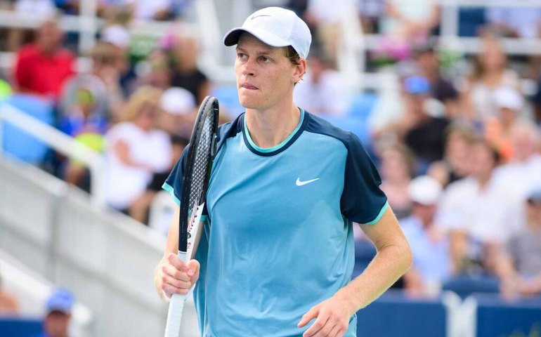 Sinner supera cansaço, torcida contra e Tiafoe e se torna 1º italiano campeão em Cincinnati