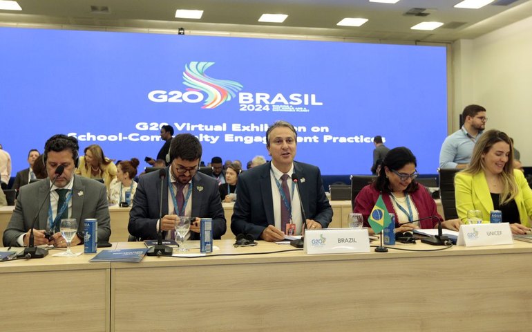 Países do G20 defendem cuidados com uso de IA na educação 