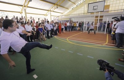 Governo investirá mais de R$ 200 milhões na recuperação e construção de estradas em AL