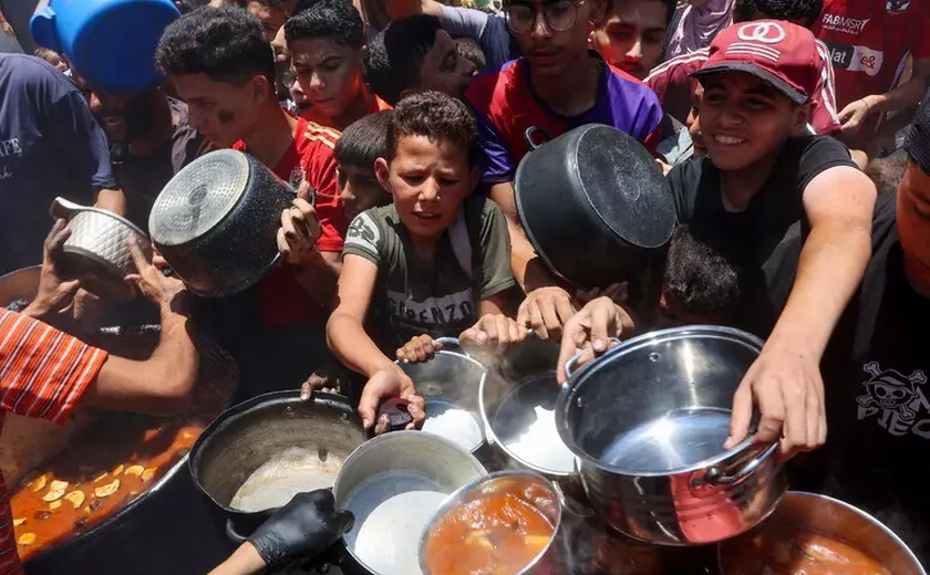 Trump rebate Netanyahu e diz que fome em Gaza é 'real'