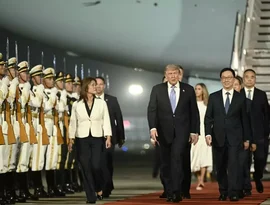 Trump desembarca na China em meio à tensão com Irã