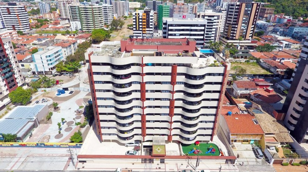 Antes de comprar apartamento, conheça o condomínio!