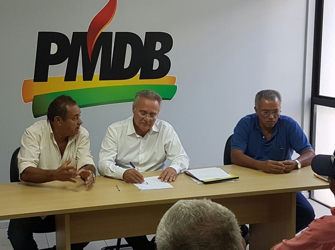 Renan recebe pauta com reivindicações de pequenos agricultores alagoanos
