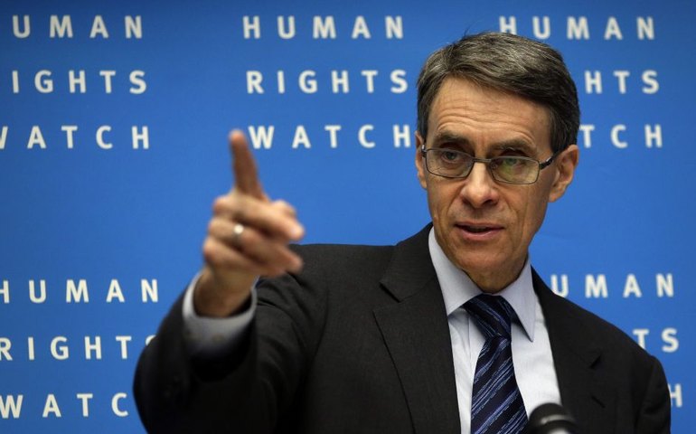 HRW pede que governo brasileiro retome o controle do sistema penitenciário