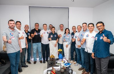 Prefeitos filiados ao Republicanos reforçam apoio a Renan Filho