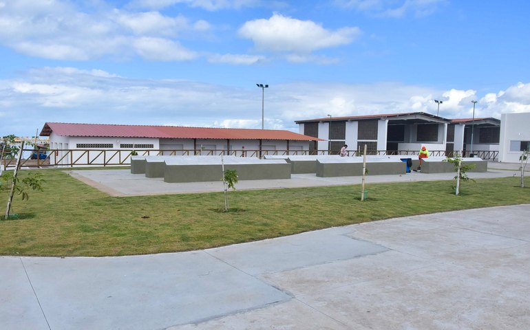 Centro Pesqueiro do Jaraguá é tema de reunião entre MPF, MP, DPU e Prefeitura de Maceió (AL)