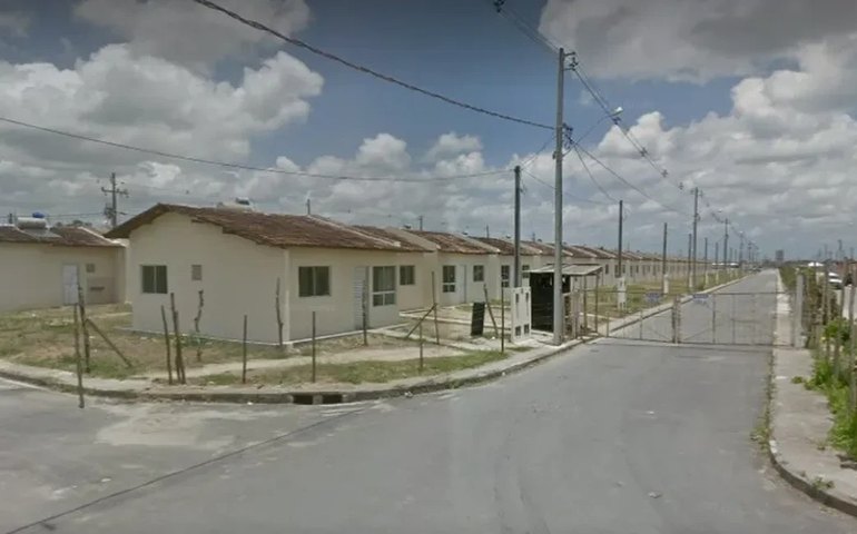 Residência é invadida e três homens são executados em Rio Largo