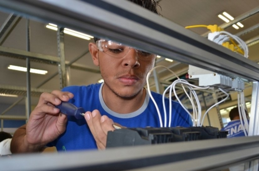 Ressocialização oferta cem vagas em cursos profissionalizantes