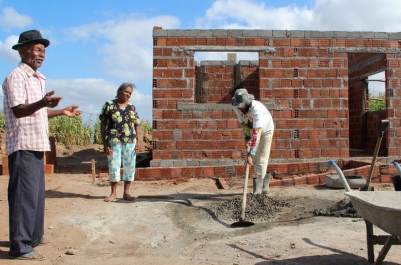 Governo de AL entrega casa em comunidade quilombola, sexta (9)