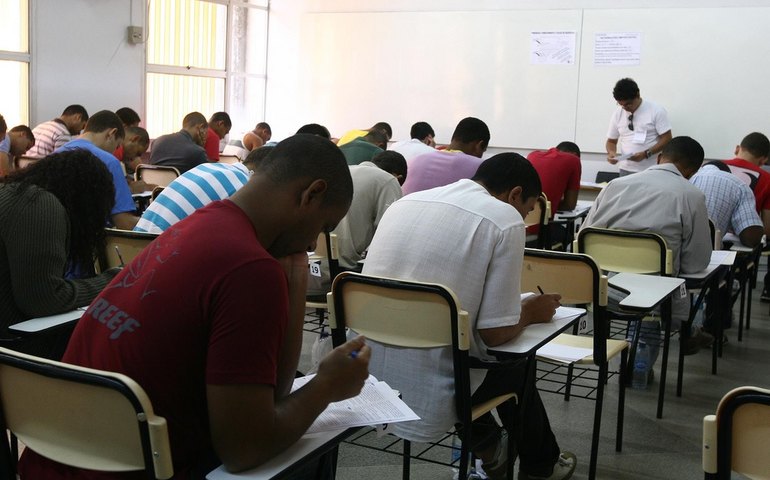 'Enem dos concursos' é publicado e vai oferecer 6,6 mil vagas em 20 órgãos