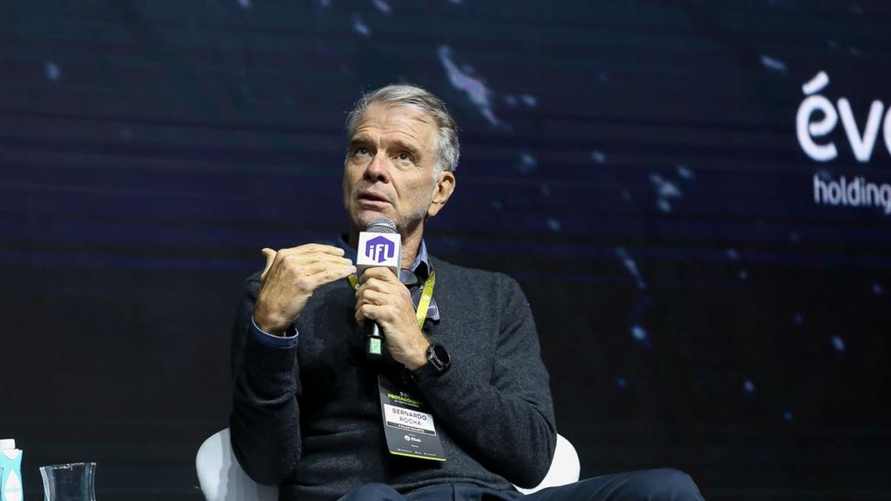 Fórum Liberdade e Democracia debate experiência do esporte em formar líderes