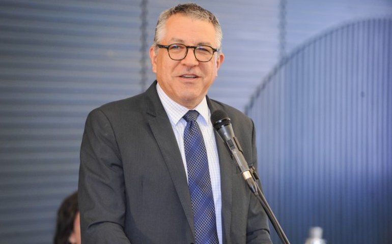 Após restrição em visto, Padilha discursa remotamente na Opas e elogia Mais Médicos