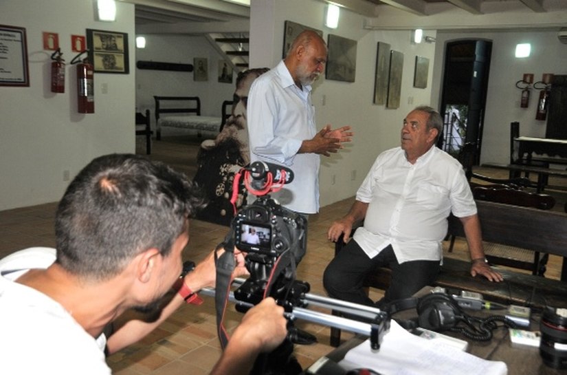 Renan Filho investe no diálogo para resolver greve da Polícia Civil