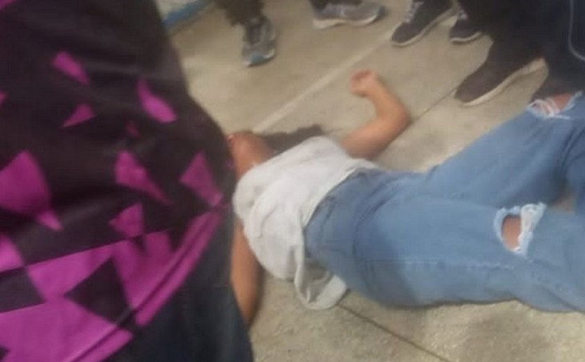 Aluna espancada dentro de escola tem medo de voltar ao local