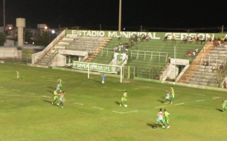 Primeiro jogo-treino do Coruripe termina com golada na Seleção Coruripense