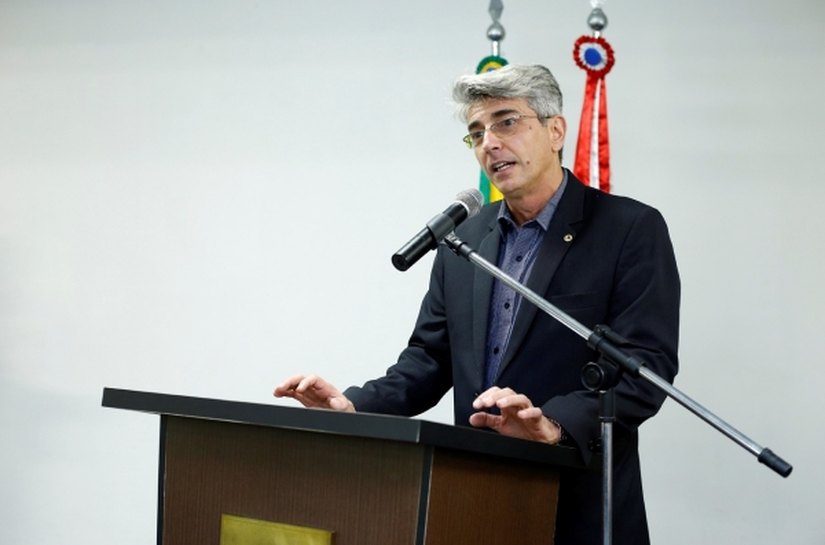 Uncisal comemora nomeação dos novos servidores de nível fundamental