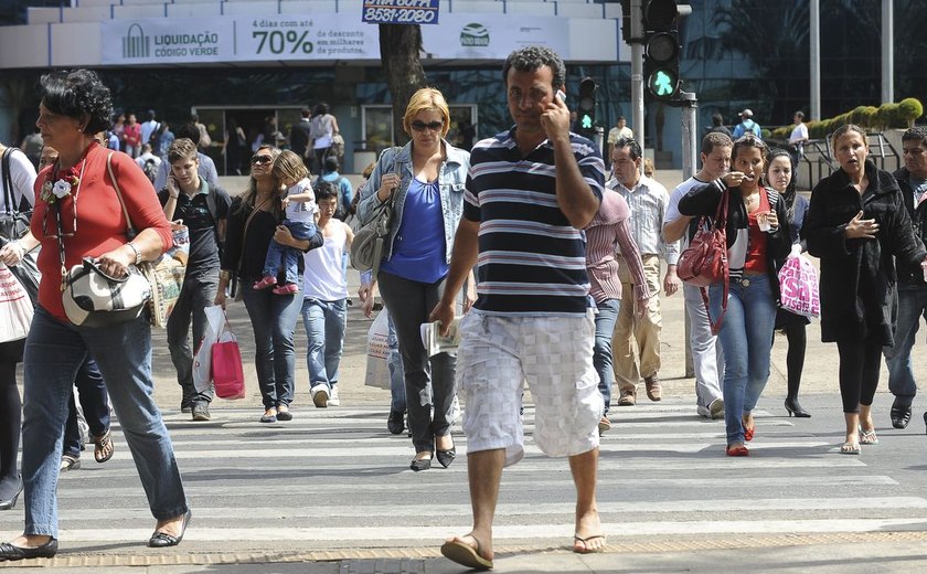 Total de mulheres responsáveis por domicílios cresce, revela Censo