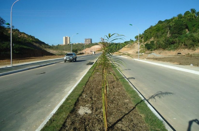 Nesta terça (26): Seinfra inicia recapeamento na Av. Pierre Chalita