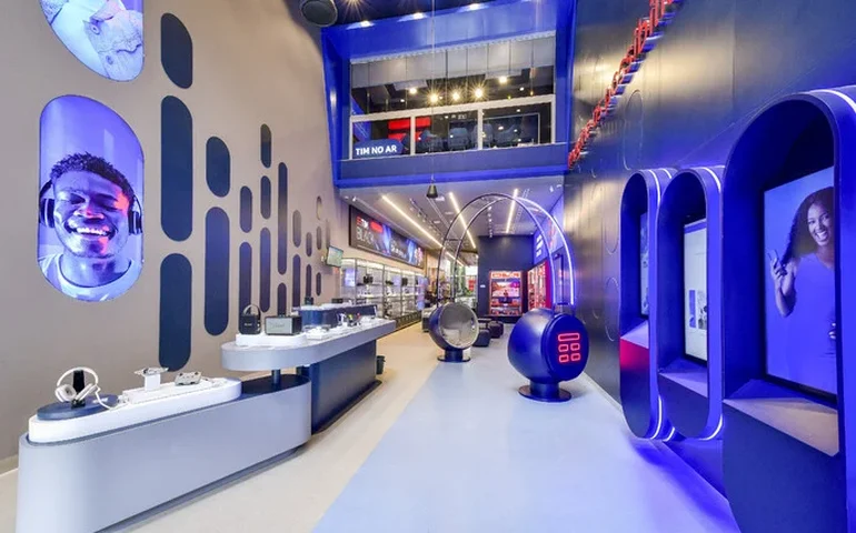 TIM registra alta de 30% nas vendas na Black Friday e renova oferta de PS5