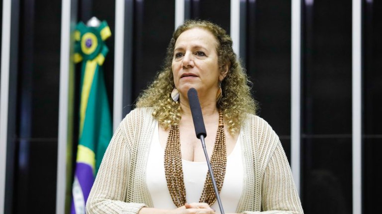 Comissão aprova punição para farmácias que repassam dados de prescrição médica a farmacêuticas