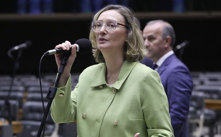 Câmara aprova protocolo para coibir violência contra mulher em boates