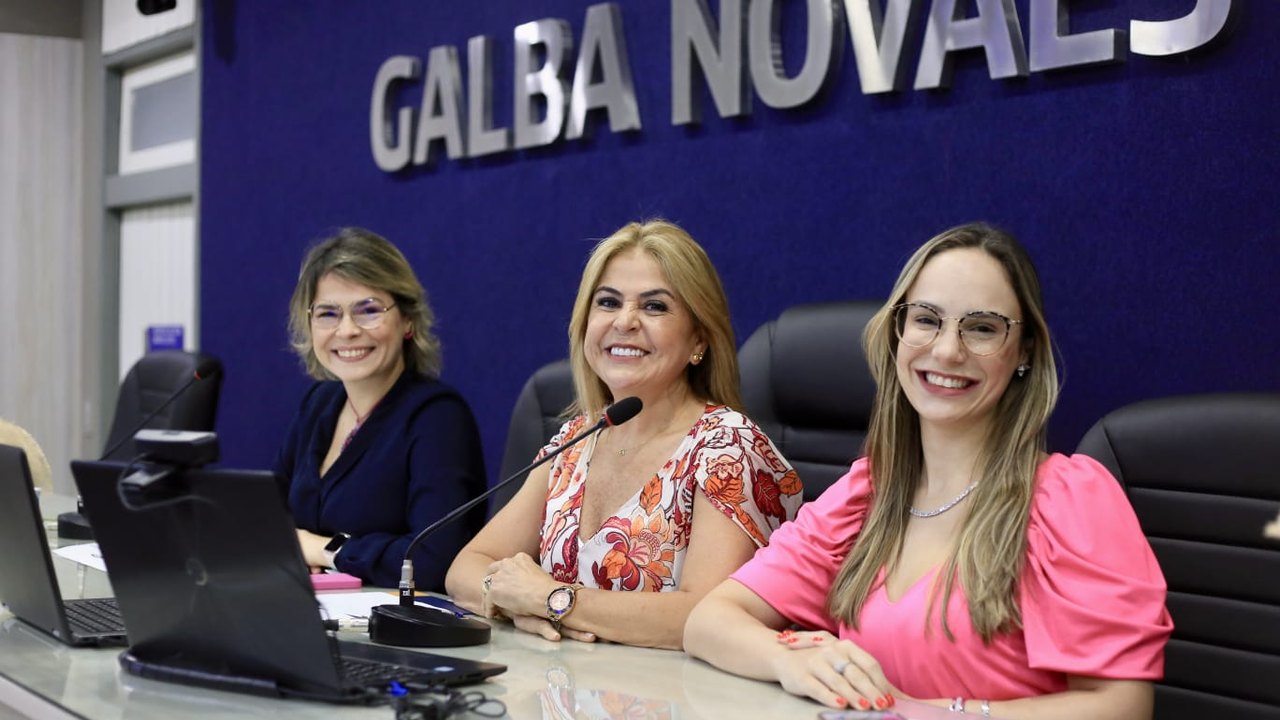 Mulheres comandam sessão ordinária na Câmara Municipal de Maceió