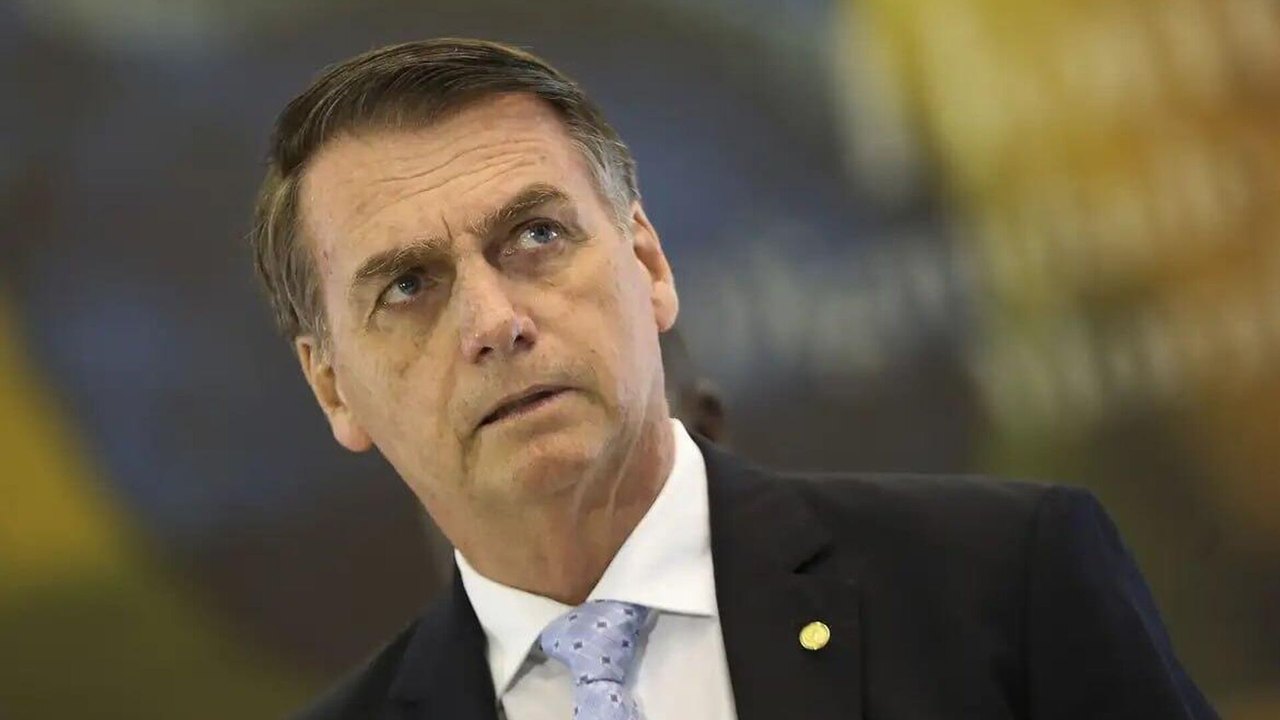 Depoimento do ex-presidente Bolsonaro ao STF bomba nas redes sociais com 65% de rejeição