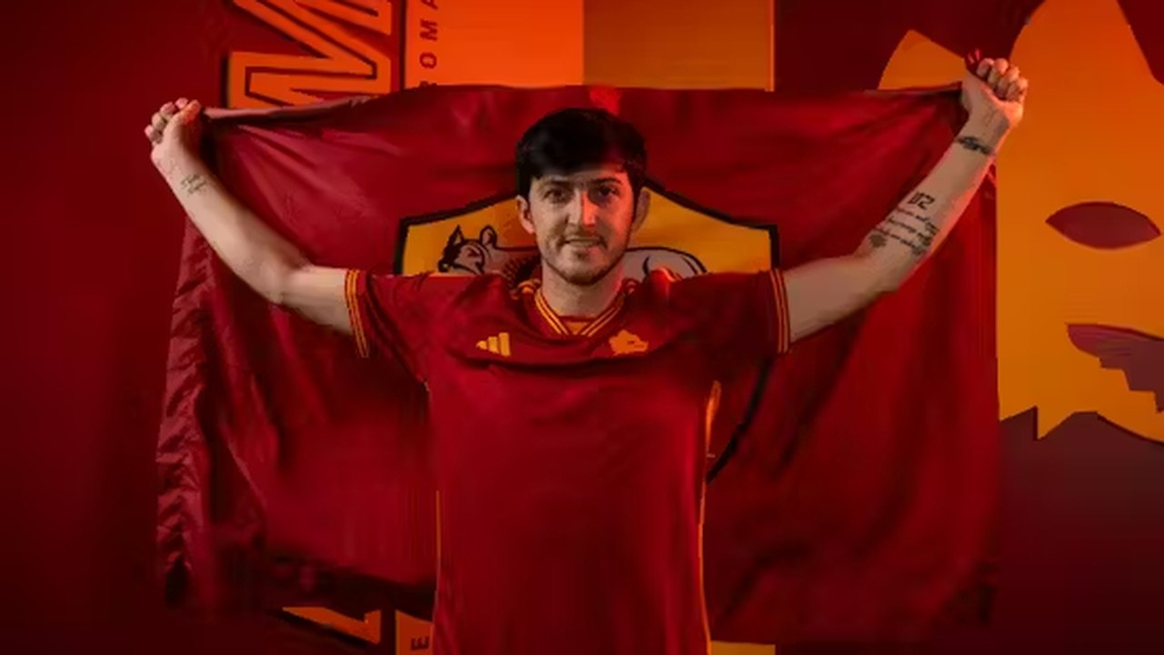 Roma contrata iraniano Azmoun e negocia chegada de Lukaku