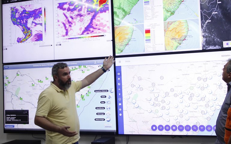 Secretaria de Recursos Hídricos emite aviso meteorológico sobre chuvas e rajadas de vento