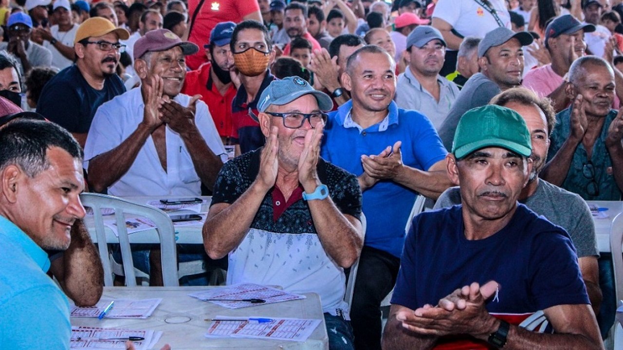 Prefeitura de Penedo e IGPS promovem Show de Prêmio do Dia dos Pais