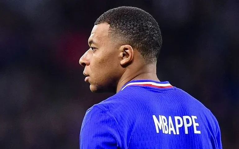 França divulga convocados para amistoso contra o Brasil com retorno de Mbappé