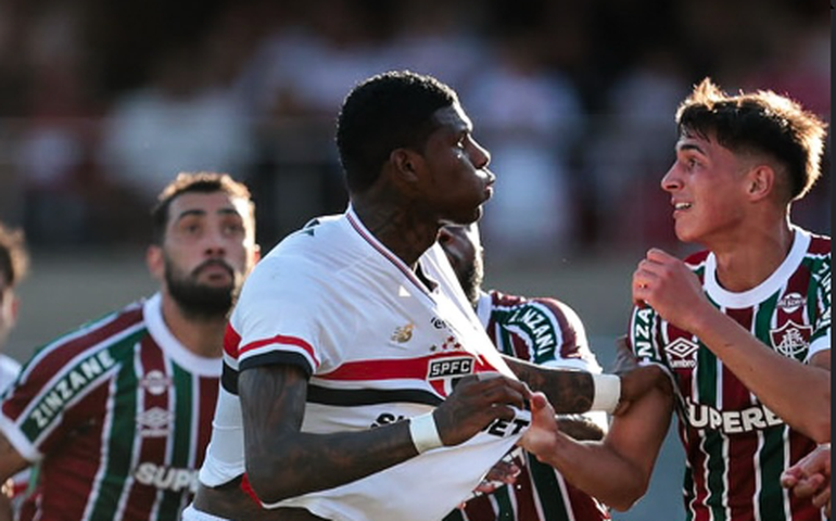 São Paulo aproveita erros do Fluminense, se segura no fim e vence a 3ª seguida no Brasileirão